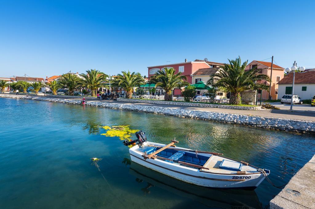 Palm Holiday home Bibinje